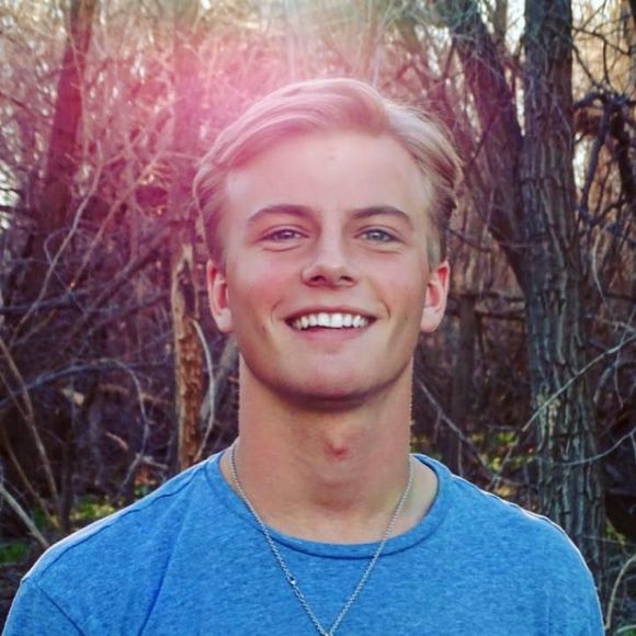 Meet your Posher, Austin - Picture 1 of 1